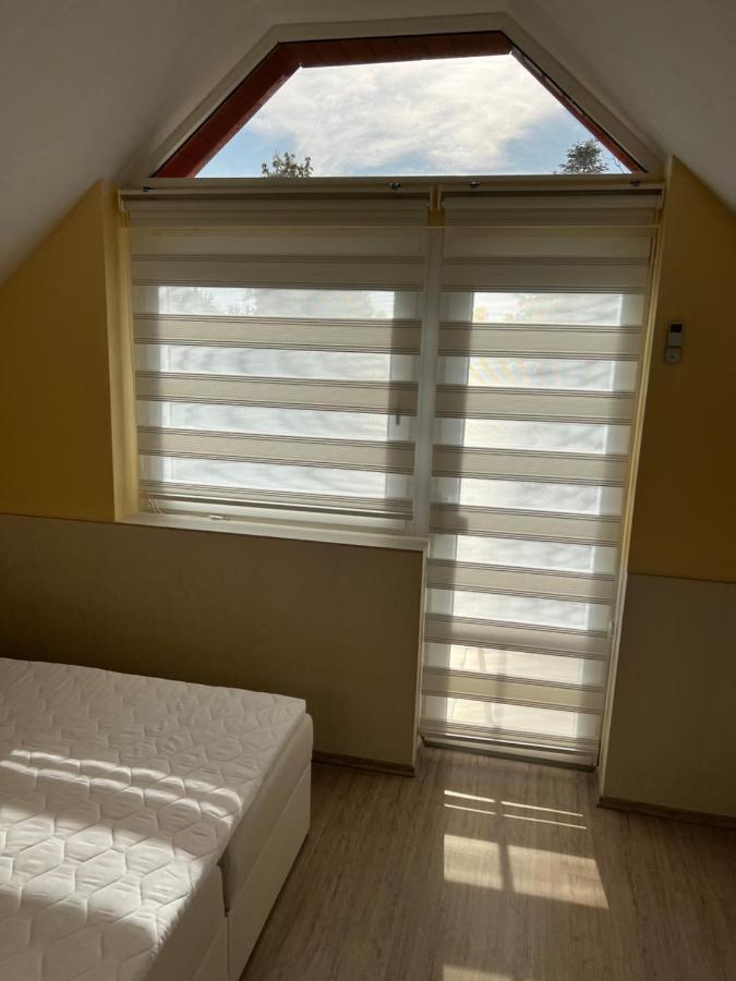 Mediteran Fedett Medences Apartmanhaz Szántód エクステリア 写真