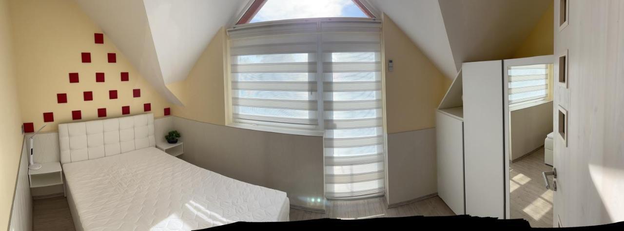 Mediteran Fedett Medences Apartmanhaz Szántód エクステリア 写真